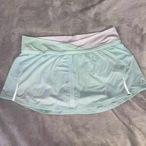 AUTH LULULEMON RUN: PEACE SKIRT / SKORT LIME GREEN Sz 10